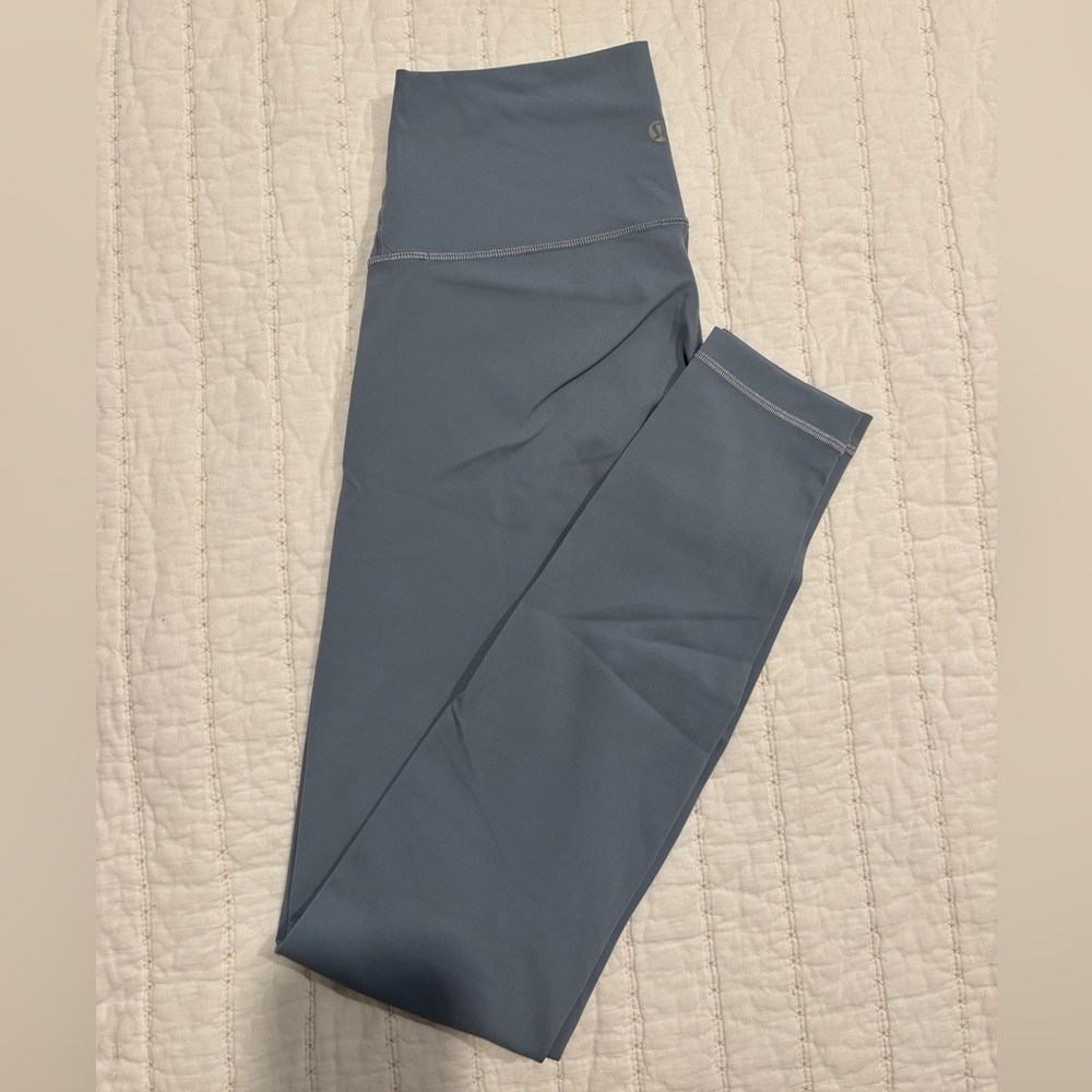 Lululemon Wunder Under 28”
